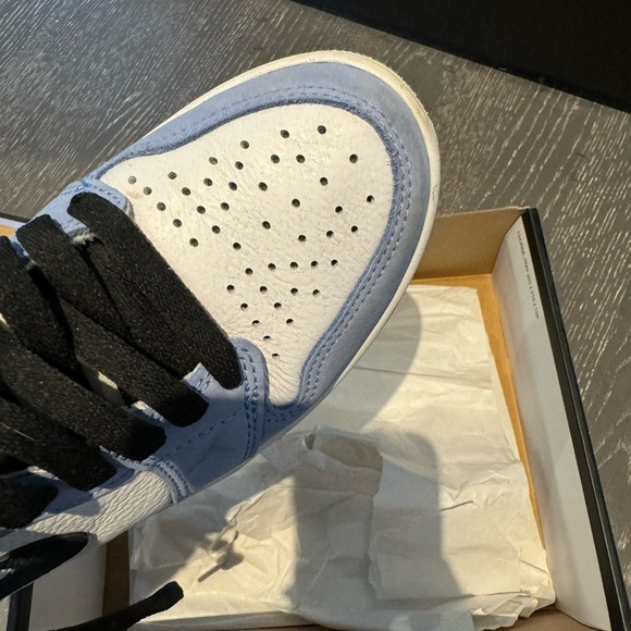 Jordan 1 Unc Retro High - Picture 6 of 8